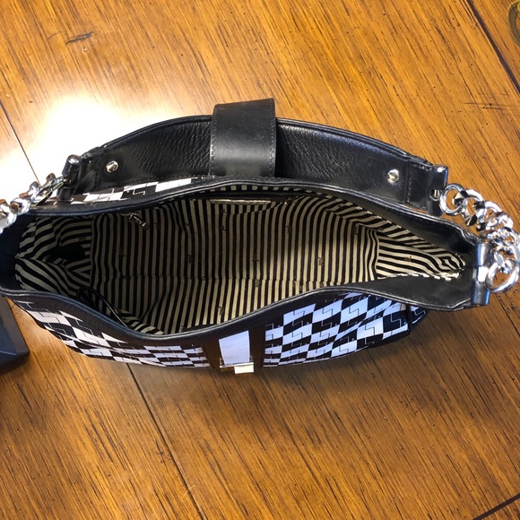 L.A.M.B. Black & White Hand bag In mint condition - Picture 6 of 6